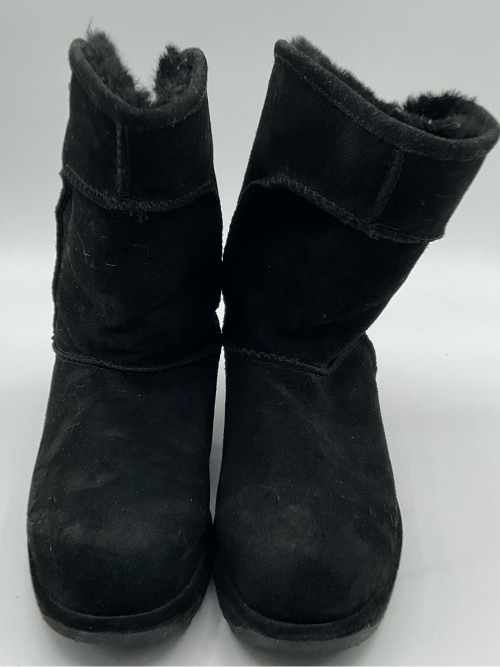 EMU Australia Women’s Black Suede Fleece Lined Mid Calf Winter Boots Size 7